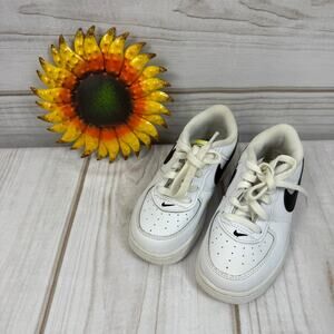nike toddler air‎ force 1 LV8 sneakers 9C
